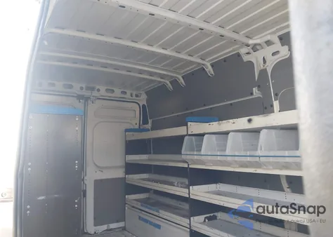 2015 Ram Promaster 2500 High Roof из США, поврежденный, VIN 3C6TRVDG2FE515905